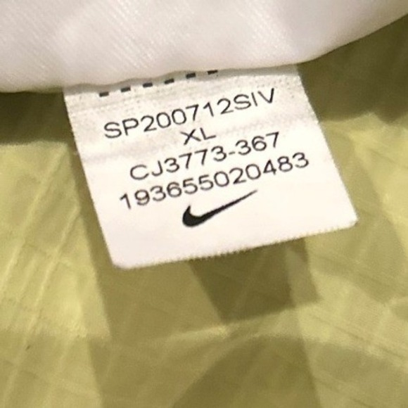 Nike Women's Cropped Ripstop Windbreaker Jacket Light Green Size XL Athleisure - Picture 7 of 7